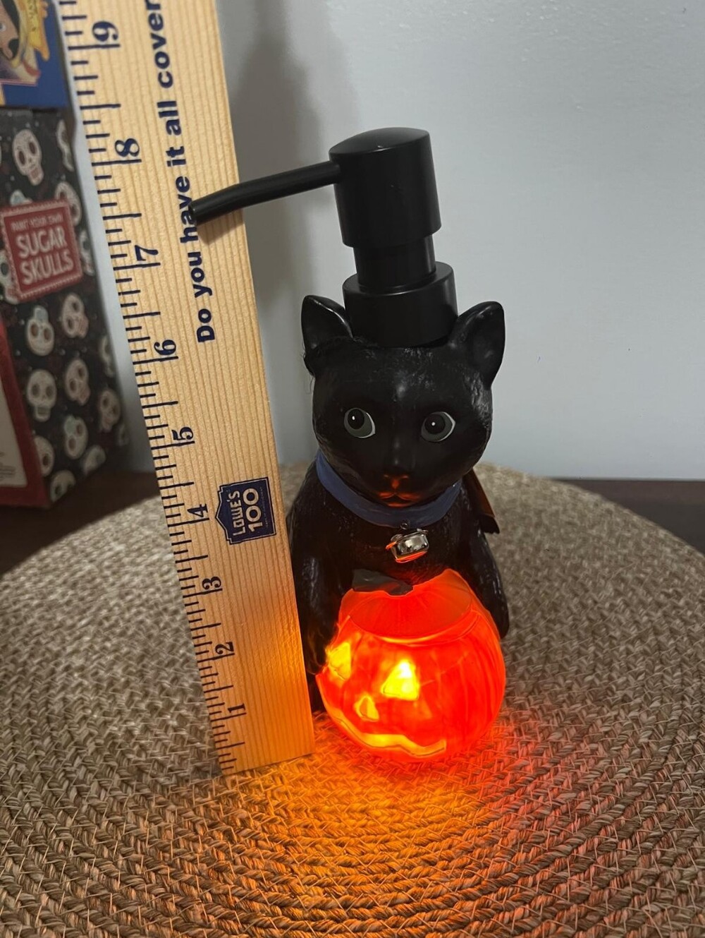 New! Black Cat W/Lighted Pumpkin Soap/Lotion Dispenser Halloween. - Picture 5 of 10